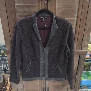 WFST Women's Jacket Size Large Purple Black